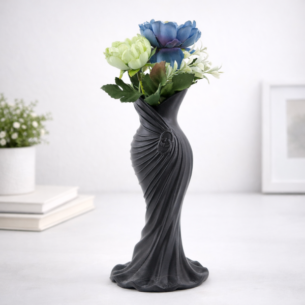 elegant lady dress vase & art sculpture – matte black